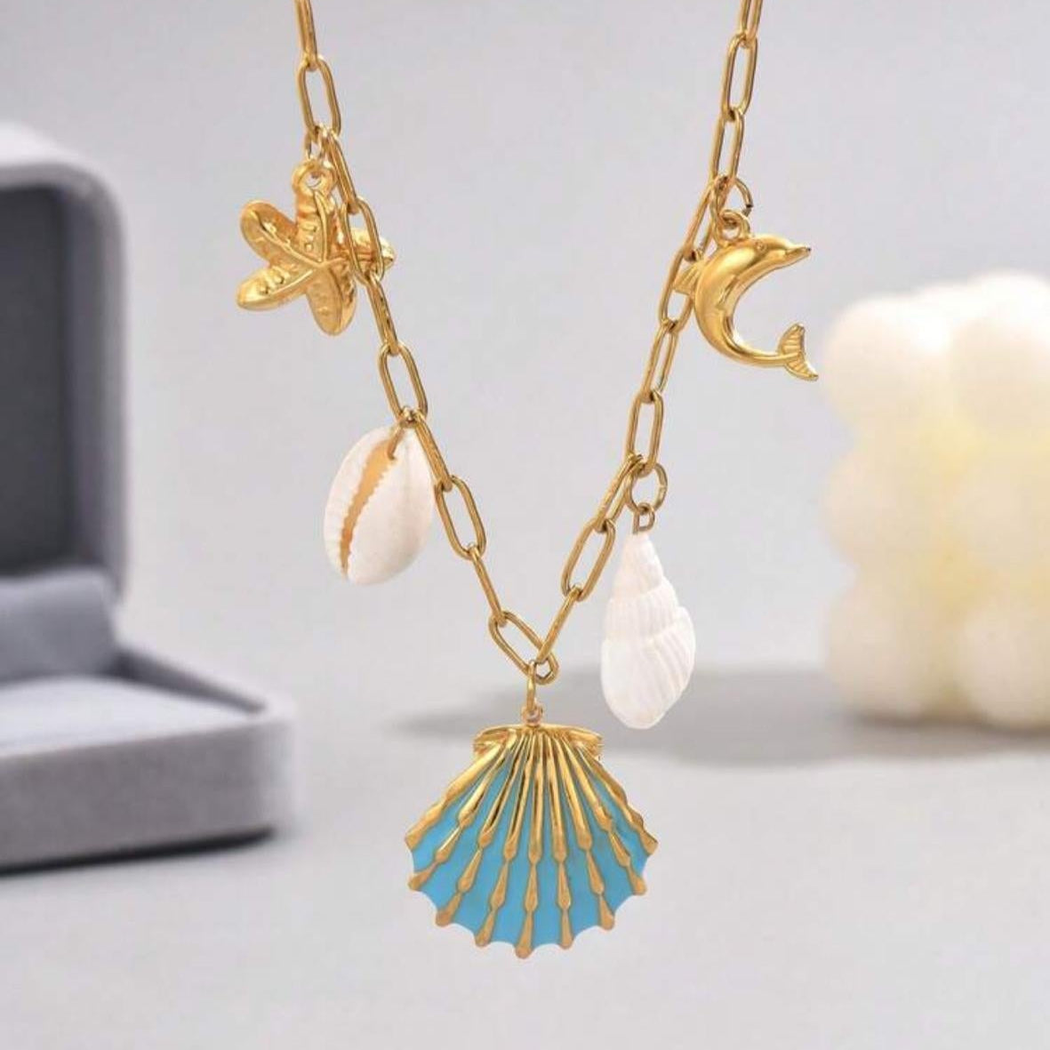 Collar Multidijes con Estrella, Concha, Caracol, Delfín y Almeja