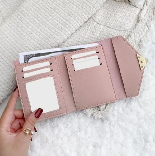 Monedero Billetera con Corazón en el Cierre (Colores Rojo, Rosa Vieja, Rosa Pálido y Negro)