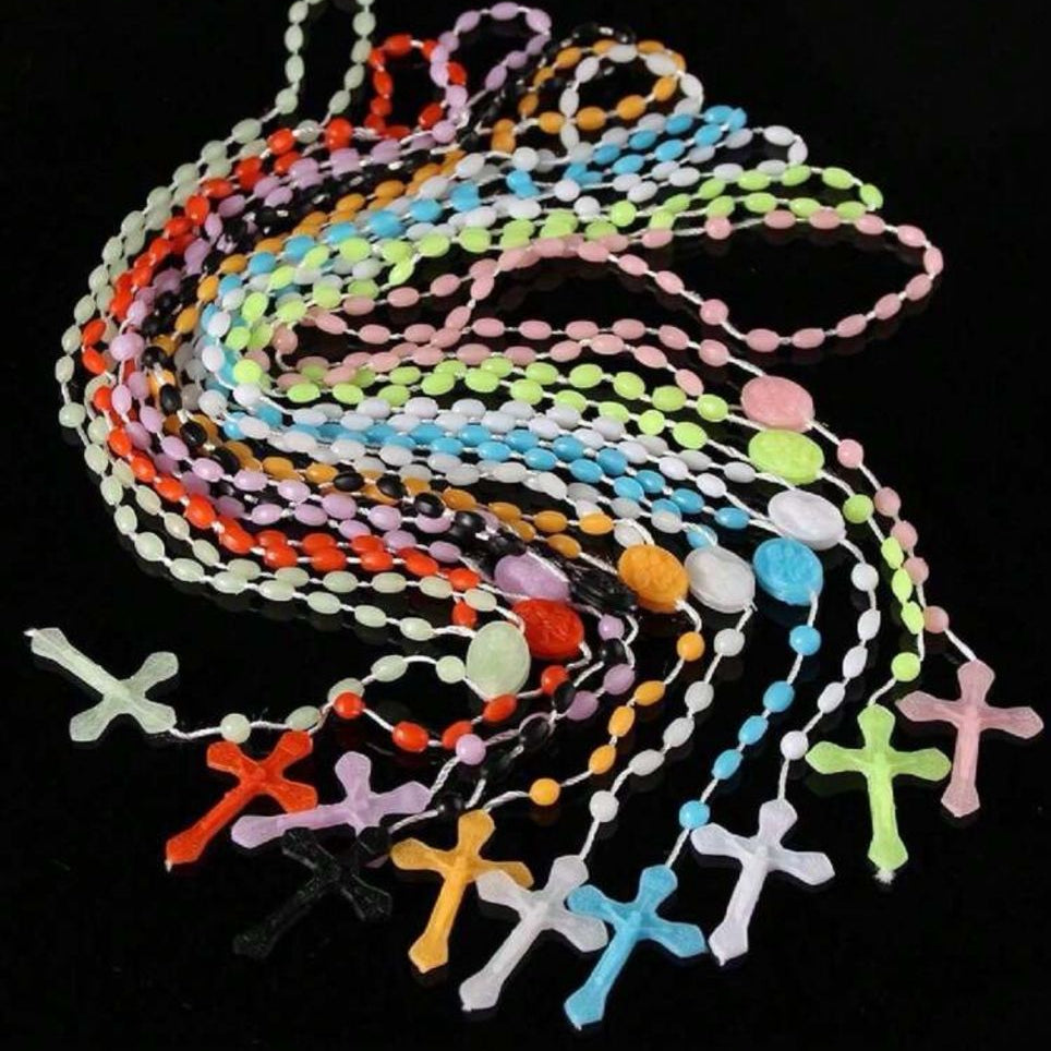 Rosarios de Colores (Los Colores Claros Brillan en la Oscuridad)