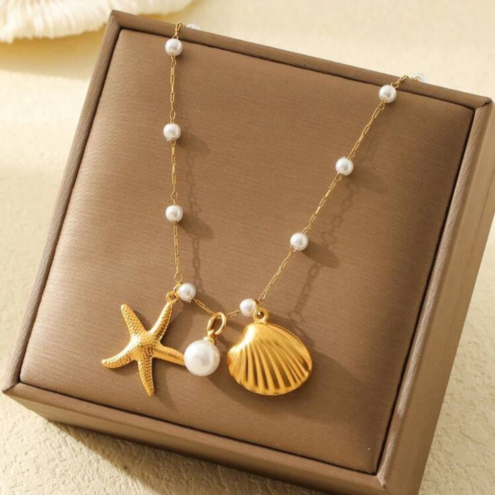 Collar de Perlas con Estrella y Concha