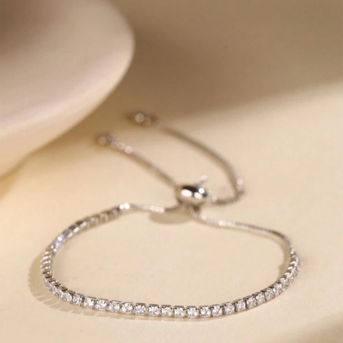 Pulsera De Diamantes Ajustable Plateada