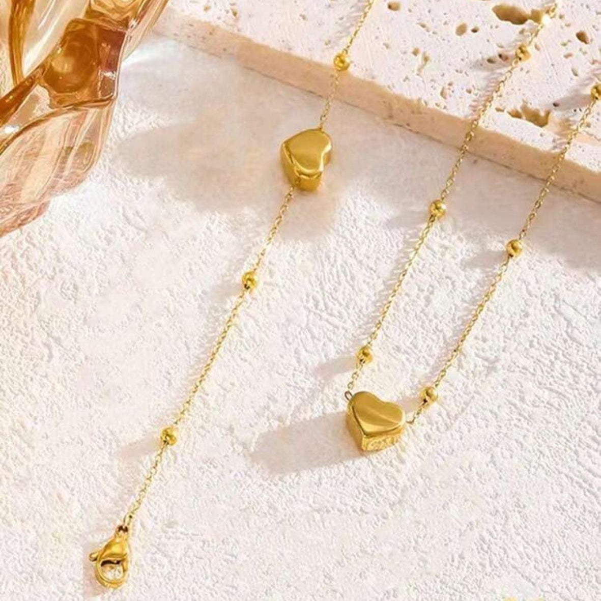 Set de Collar y Pulsera de Corazón con Balines