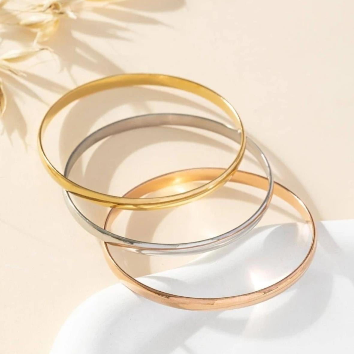 Set de Pulseras Brazaletes de 3 Colores (Oro, Plata y Oro Rosa)