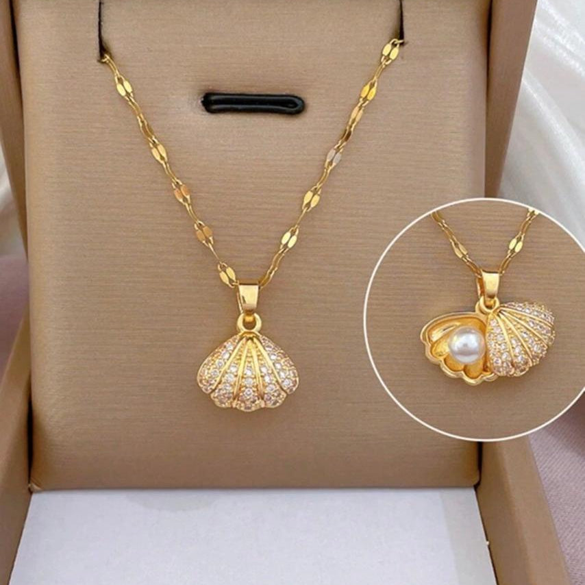 Collar De Concha De Mar Con Perla