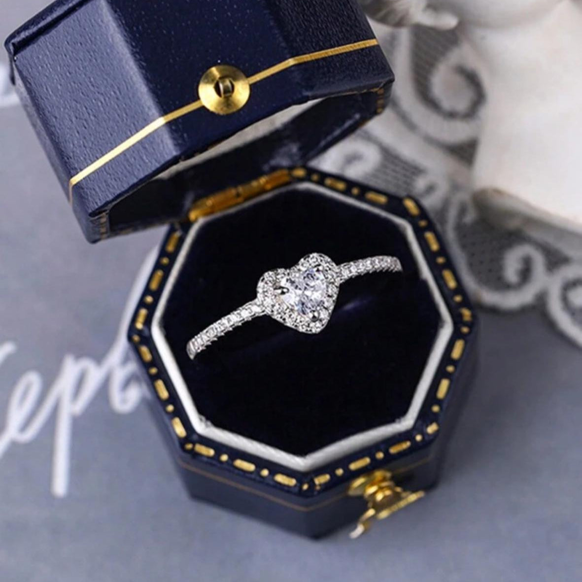 Anillo de Promesa/Compromiso Plata de Ley 925 con Corazón de Circonita Cúbica Talla 6