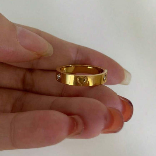Anillo de Corazones con Circonitas Combinable con el Brazalete
