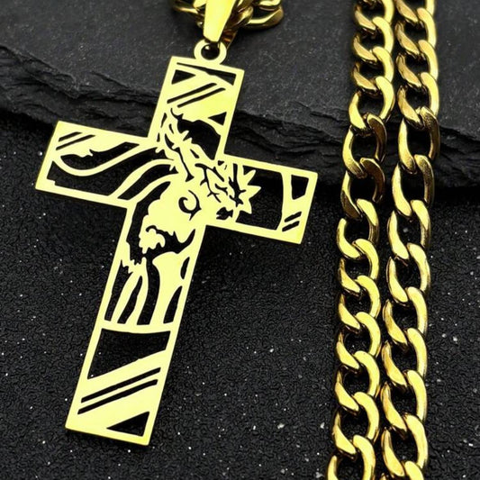 Collar con Crucifijo Dorado con Rostro de Cristo