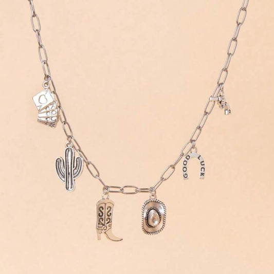 Collar Multidijes Plateado con Cáctus, Bota, Sombrero, Cartas, Herradura…
