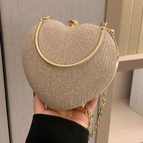 Cartera Clutch en Forma de Corazón Dorado