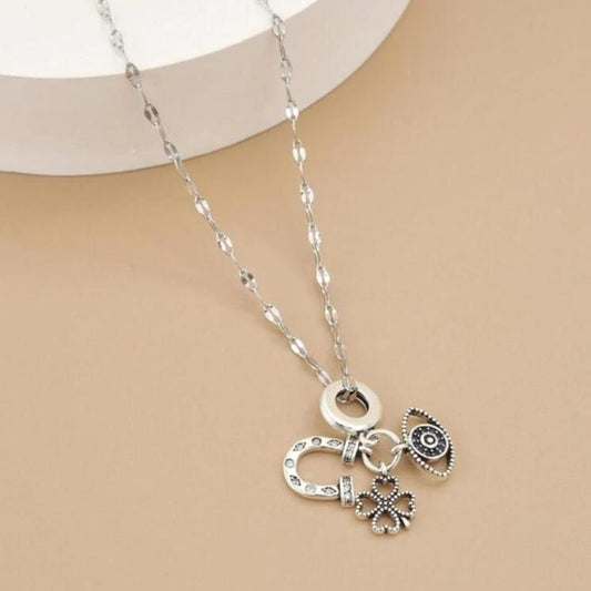 Collar Con Colgante De Ojo Turco, Trébol y Herradura