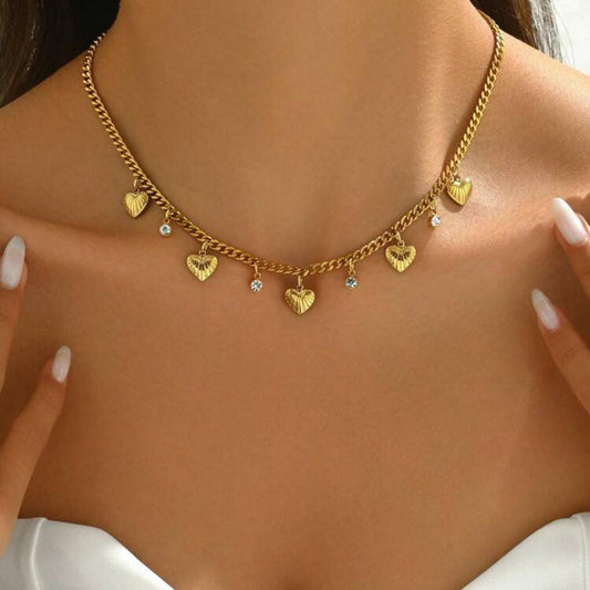 Collar Multidijes con Dijes de Corazón y Diamantes