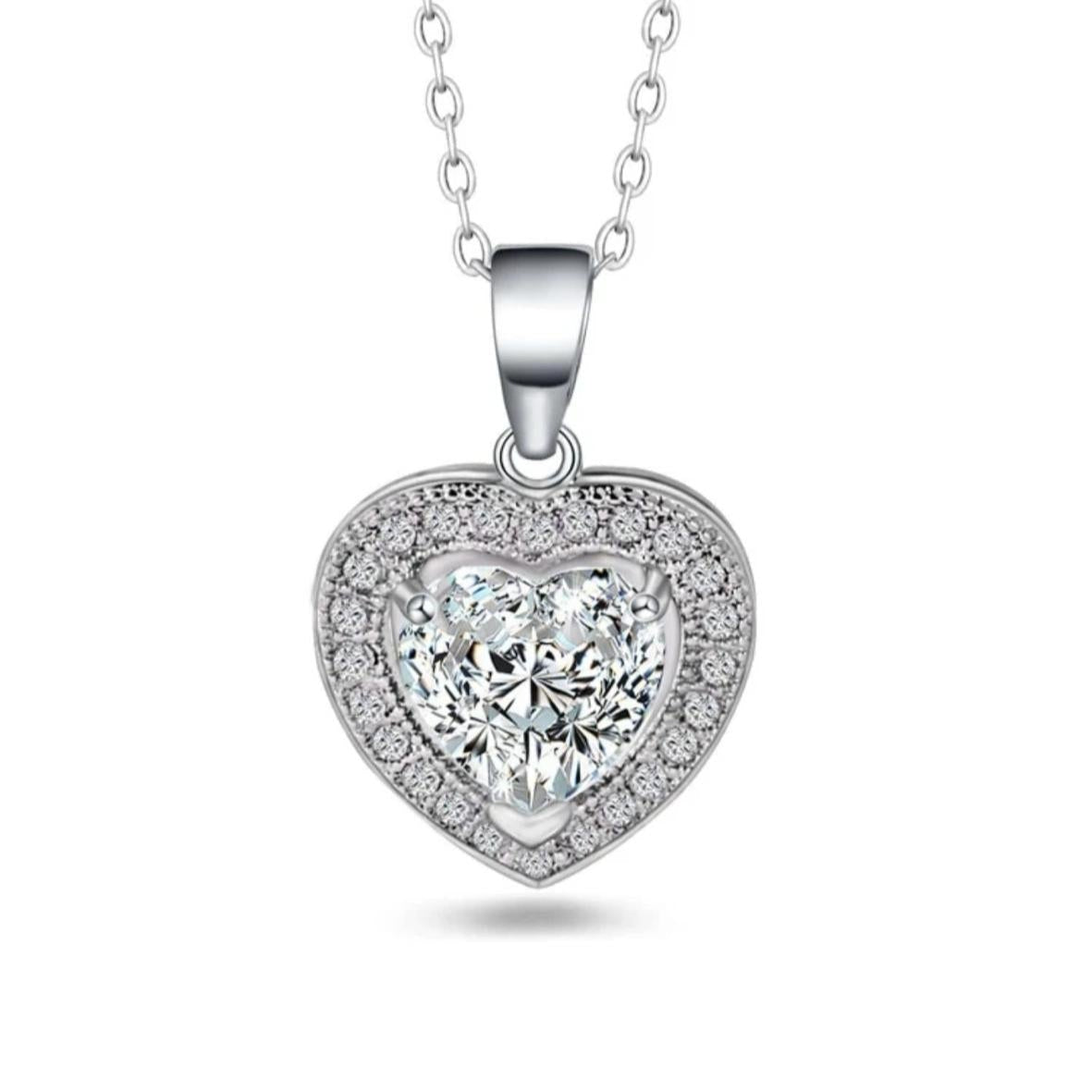 Collar Plateado con Corazón Brillante