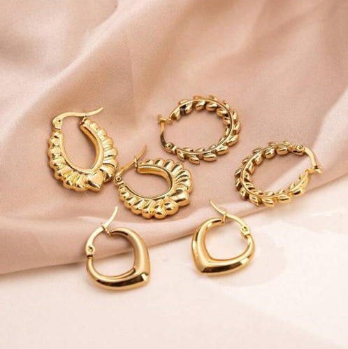 Zarcillos Aretes Punta Corazón, Tipo Laurel o Corazón (Precio Por Un Par)