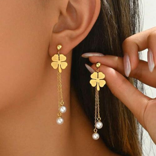 Zarcillos Colgantes Trébol 4 Hojas Con Perlas