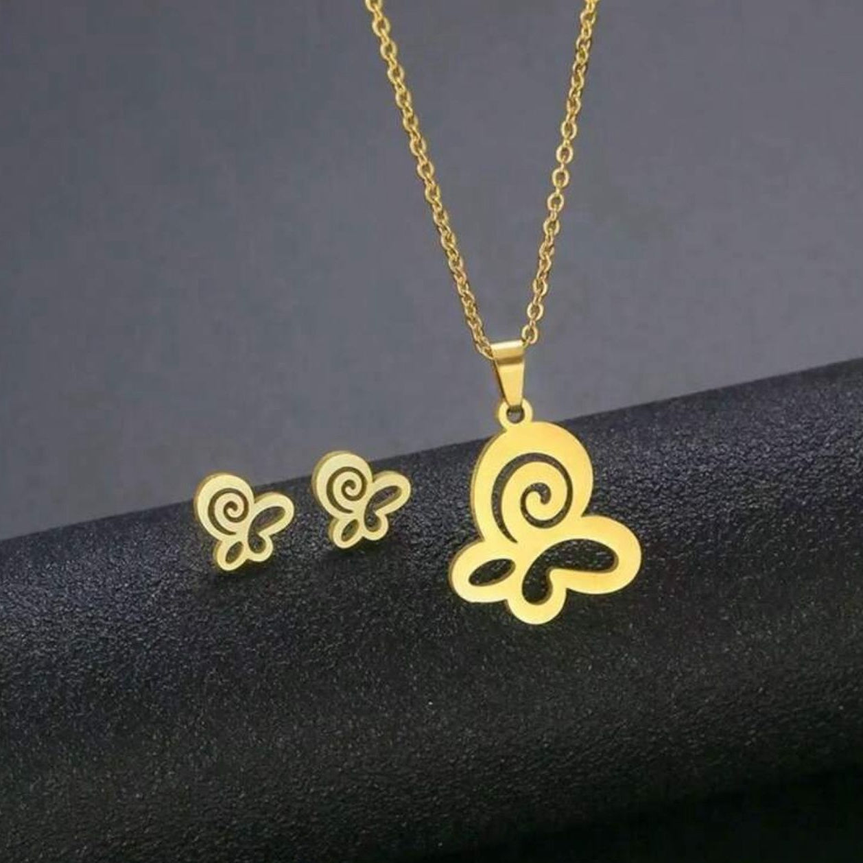 Set De Collar Y Zarcillos de Mariposas (4 Modelos)