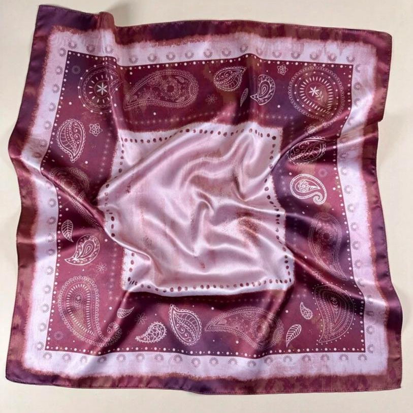 Pañoletas / Bandanas Medianas Para el Cabello o Bufanda (Varios Modelos)