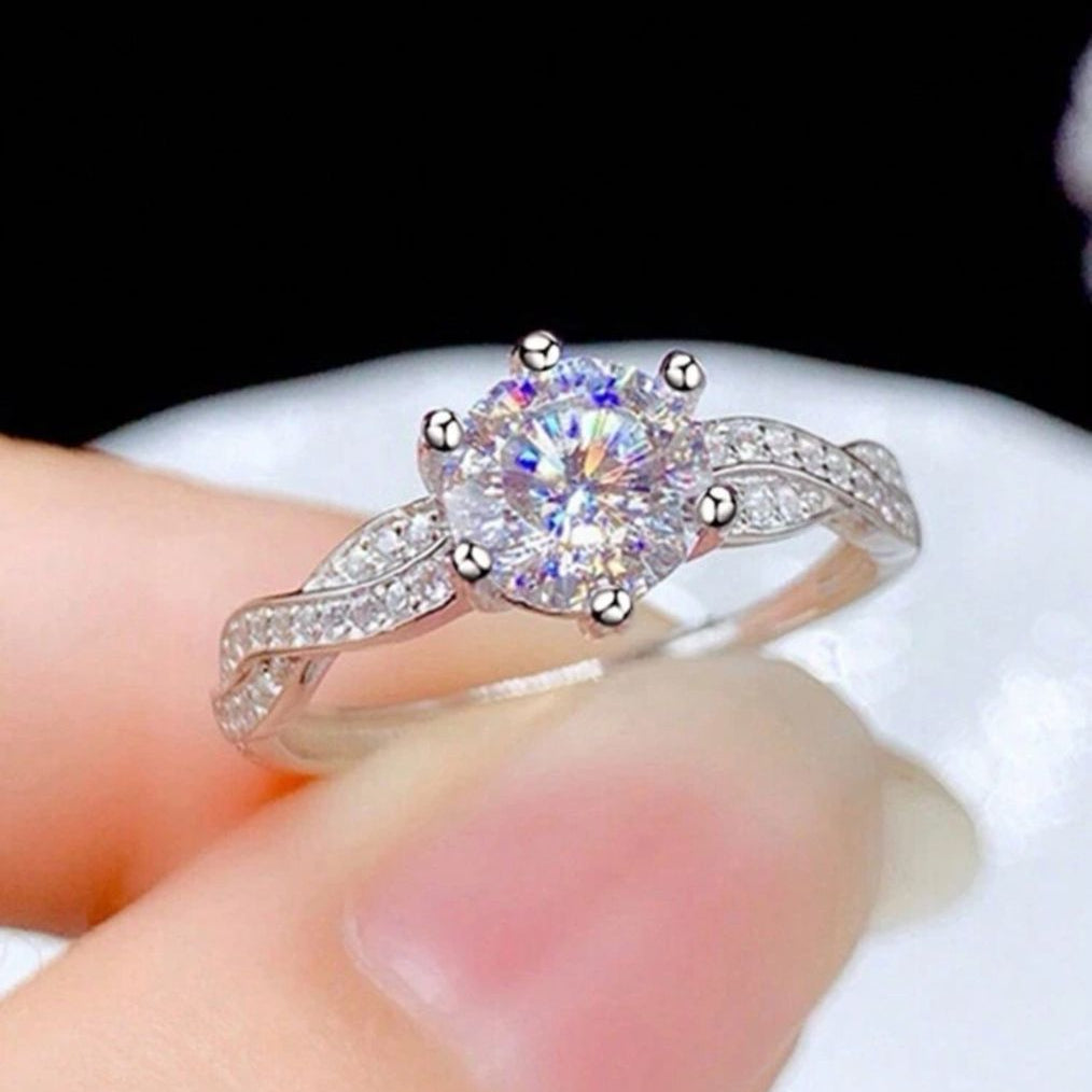 Anillo de Promesa/Compromiso Plata de Ley 925 Entrelazado con Piedras Circonita Cúbica Redonda