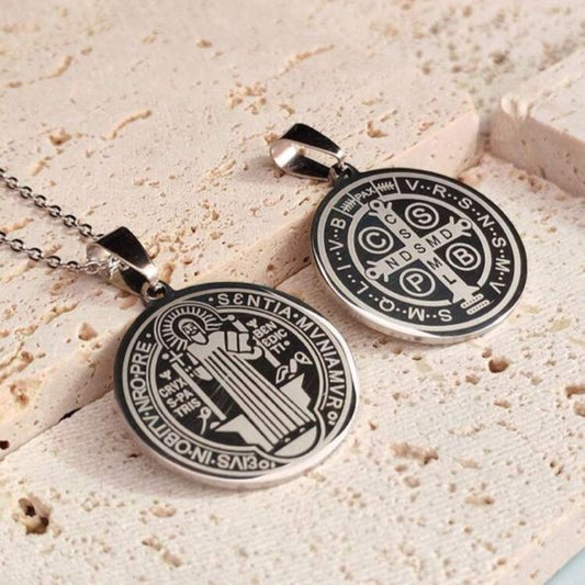 Collar De San Benito Plateado