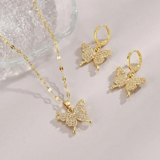 Set De Collar Y Zarcillos De Mariposas Con Diamantes