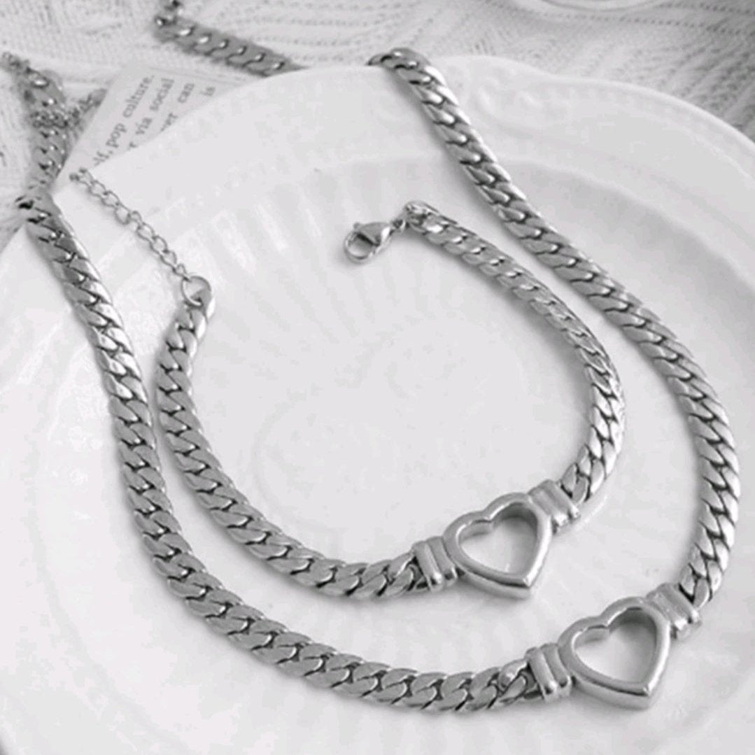 Set De Collar y Pulsera con Corazón