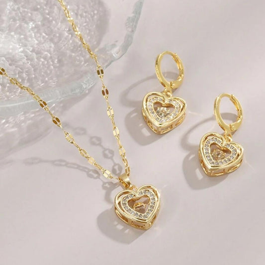 Set de Collar y Zarcillos de Corazón con Diamantes