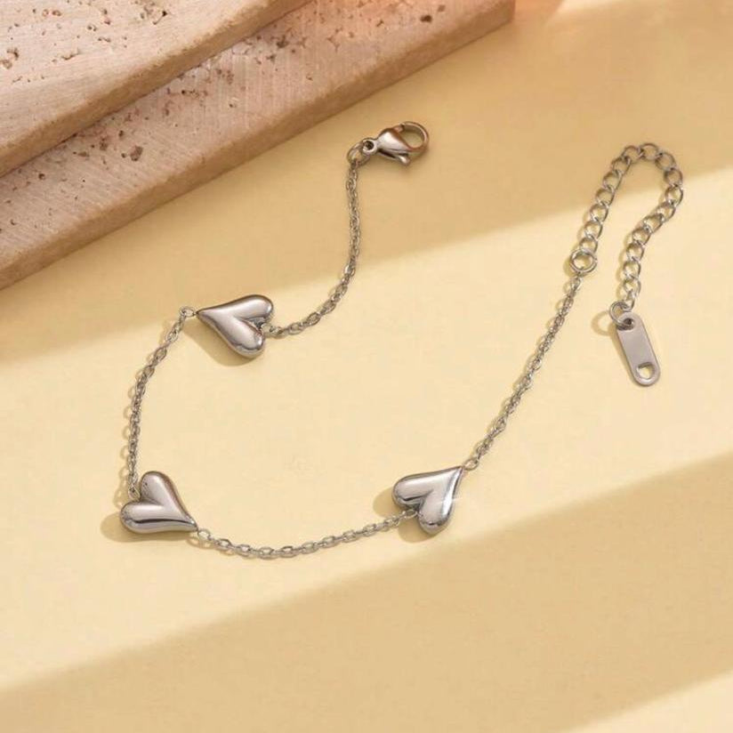 Pulsera Con 3 Corazones Plateada